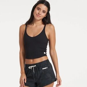 Vuori ribbed crop tank black XS